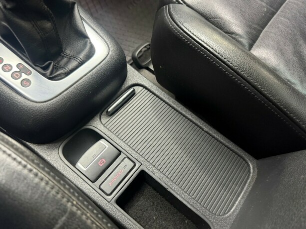 volkswagen-tiguan-diesel-2011-big-11