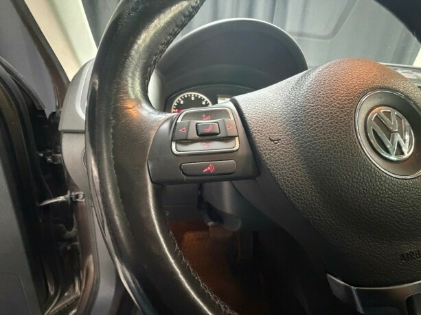 volkswagen-tiguan-diesel-2011-big-9