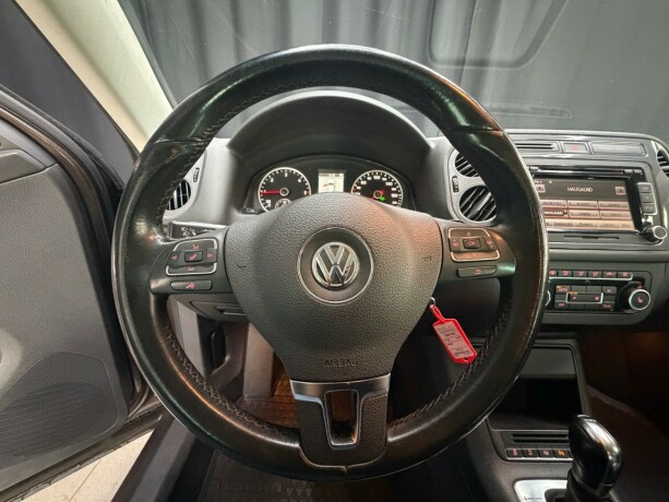 volkswagen-tiguan-diesel-2011-big-10