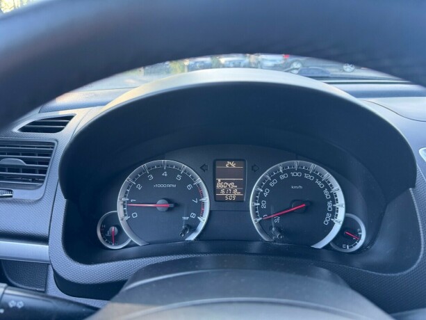 suzuki-swift-bensin-2015-big-15