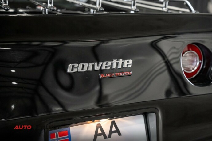 chevrolet-corvette-bensin-1976-big-10