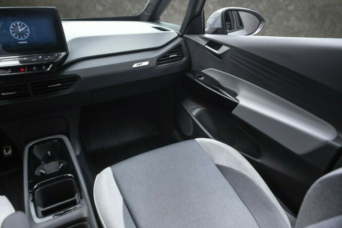 volkswagen-id3-elektrisitet-2021-big-24