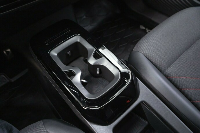 volkswagen-id4-gtx-elektrisitet-2022-big-19
