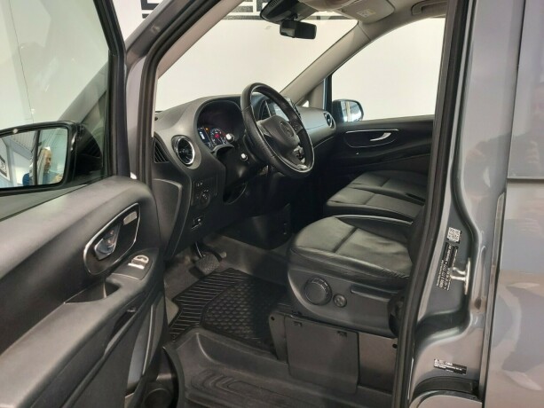 mercedes-benz-vito-119-diesel-2023-big-16
