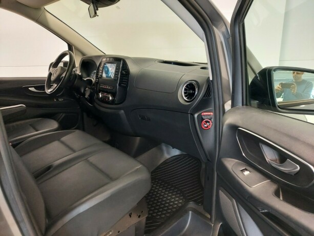 mercedes-benz-vito-119-diesel-2023-big-21