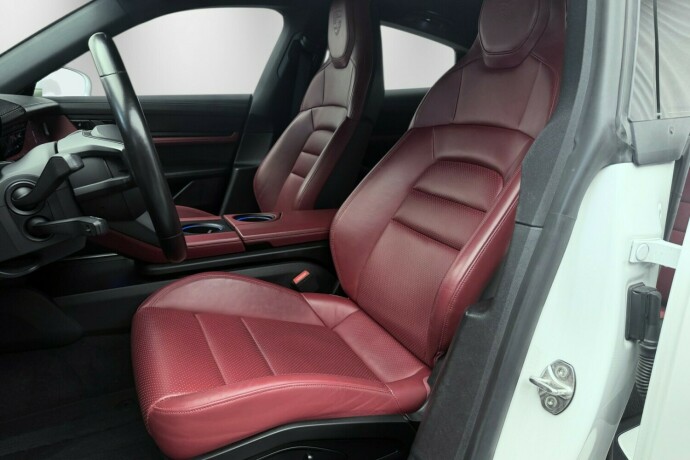 porsche-taycan-4s-elektrisitet-2020-big-14
