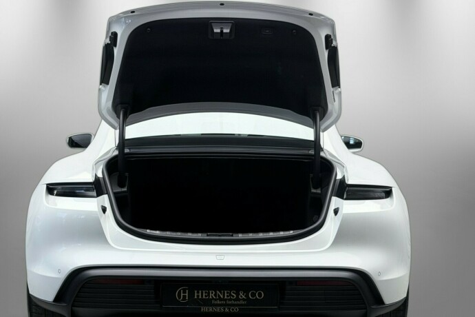 porsche-taycan-4s-elektrisitet-2020-big-10