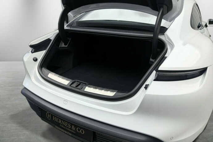 porsche-taycan-4s-elektrisitet-2020-big-11