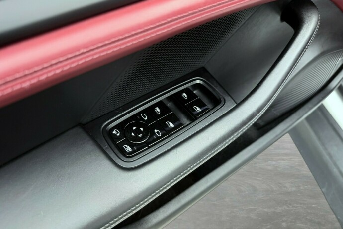porsche-taycan-4s-elektrisitet-2020-big-16