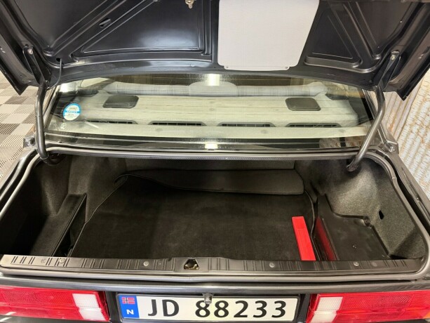 bmw-m3-bensin-1988-big-38
