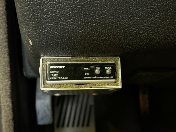 bmw-m3-bensin-1988-big-24