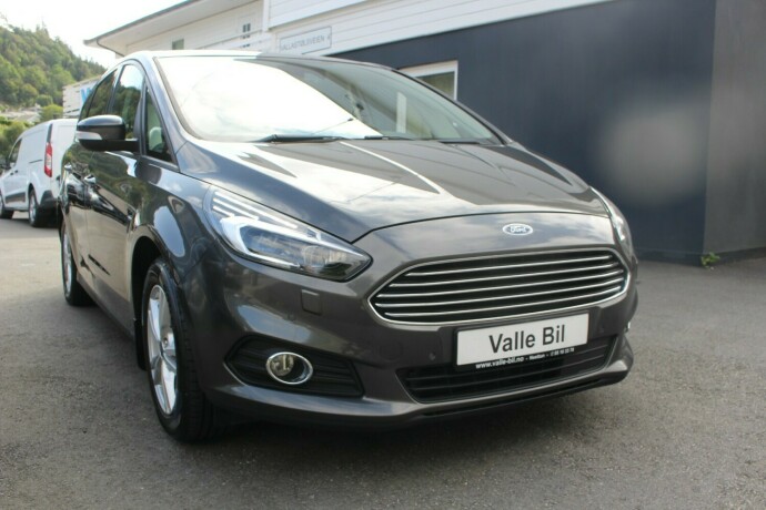 ford-s-max-diesel-2016-big-0