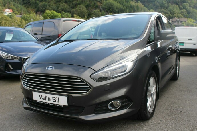 ford-s-max-diesel-2016-big-1