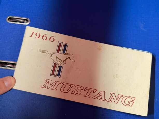 ford-mustang-bensin-1966-big-37