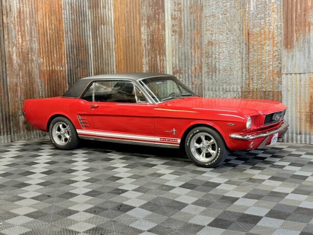 ford-mustang-bensin-1966-big-2
