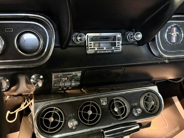ford-mustang-bensin-1966-big-24