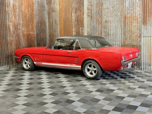 ford-mustang-bensin-1966-big-11