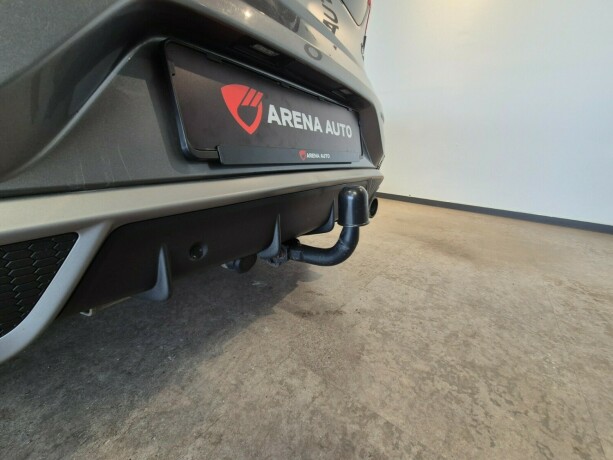 volvo-v40-bensin-2016-big-19