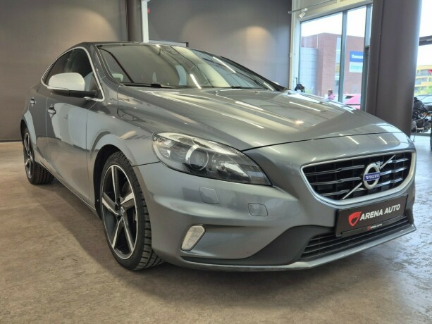 volvo-v40-bensin-2016-big-6