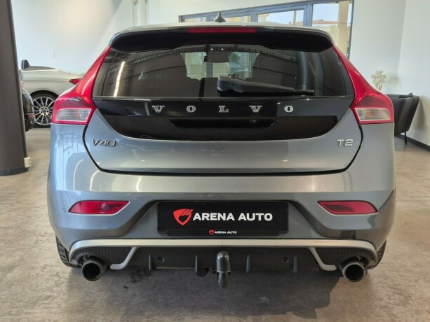 volvo-v40-bensin-2016-big-3