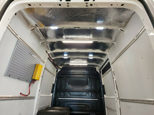 volkswagen-crafter-diesel-2019-big-25