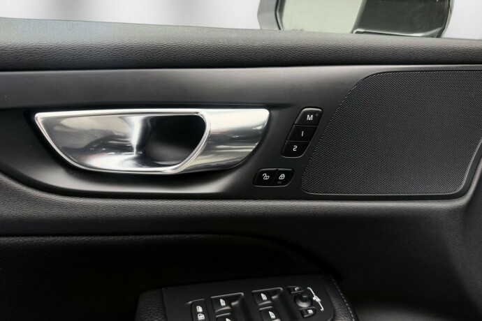 volvo-v60-elektrisitetbensin-2020-big-16