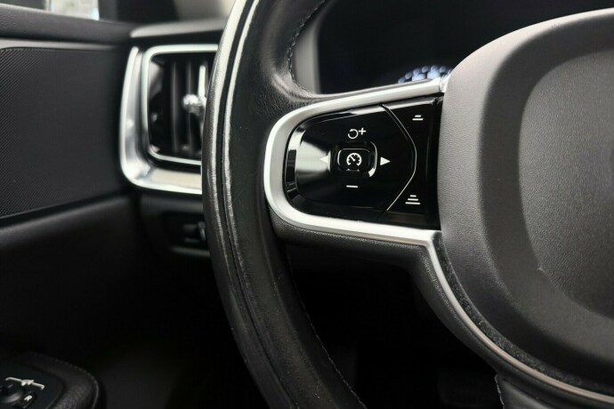 volvo-v60-elektrisitetbensin-2020-big-21