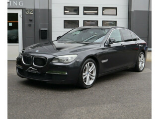 BMW | 750i | Bensin | 2011