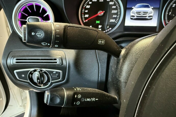 mercedes-benz-c180-bensin-2017-big-11
