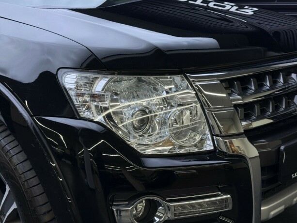 mitsubishi-pajero-diesel-2015-big-3