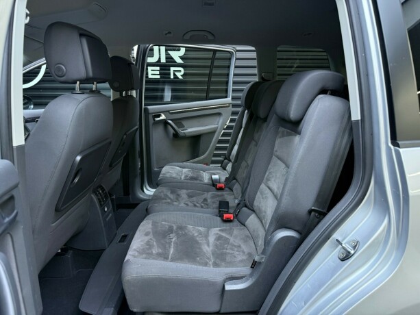 volkswagen-touran-diesel-2015-big-25