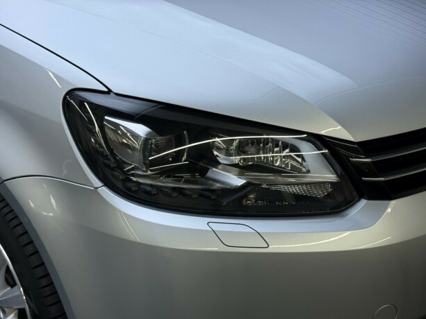 volkswagen-touran-diesel-2015-big-3