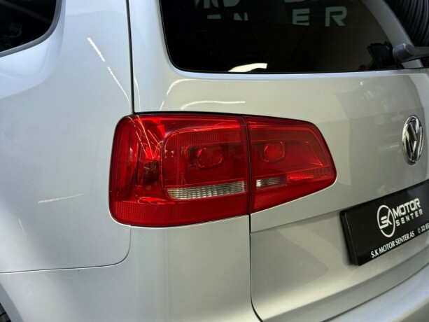 volkswagen-touran-diesel-2015-big-6