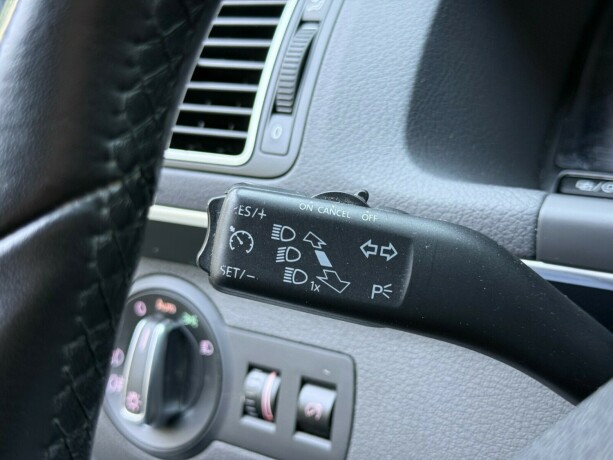 volkswagen-touran-diesel-2015-big-13