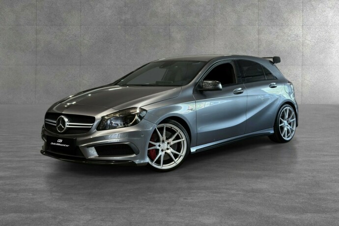 mercedes-benz-a45-bensin-2014-big-1