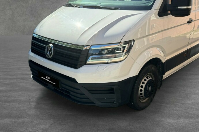 volkswagen-crafter-diesel-2019-big-11