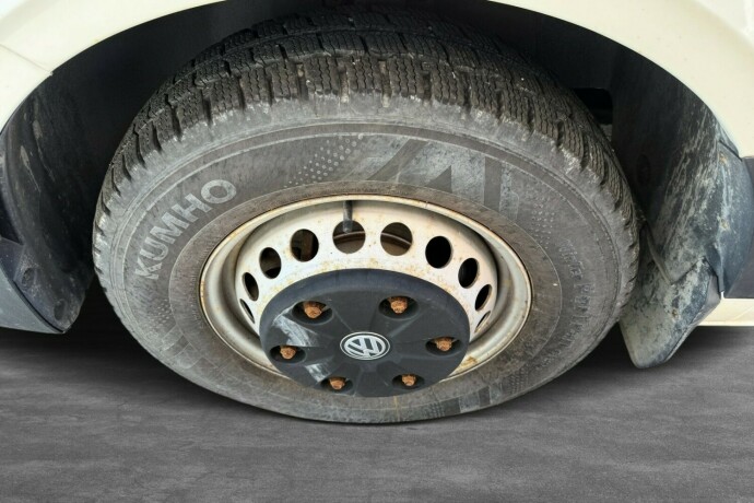 volkswagen-crafter-diesel-2019-big-39