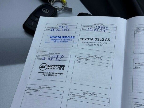 toyota-yaris-cross-elektrisitetbensin-2023-big-29