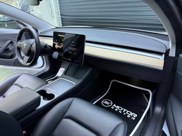 tesla-model-3-elektrisitet-2020-big-11
