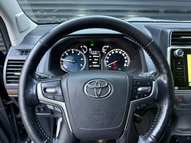 toyota-land-cruiser-diesel-2018-big-11