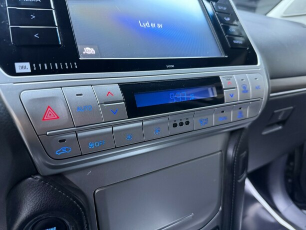 toyota-land-cruiser-diesel-2018-big-19