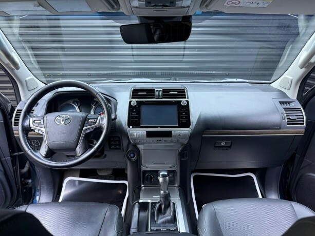 toyota-land-cruiser-diesel-2018-big-8