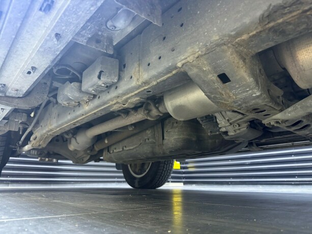 toyota-land-cruiser-diesel-2018-big-30