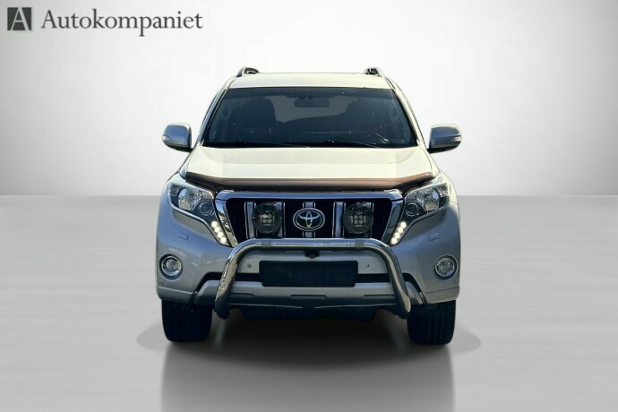 toyota-land-cruiser-diesel-2016-big-1