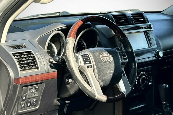 toyota-land-cruiser-diesel-2016-big-10