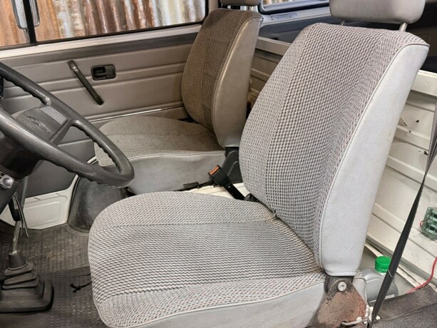 volkswagen-transporter-bensin-1989-big-16