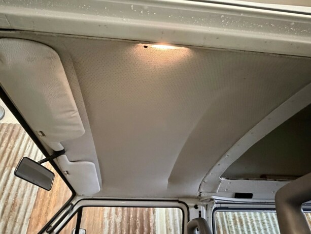 volkswagen-transporter-bensin-1989-big-22