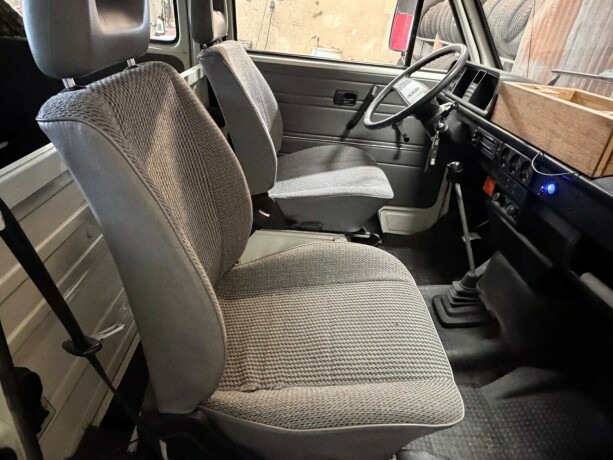 volkswagen-transporter-bensin-1989-big-23
