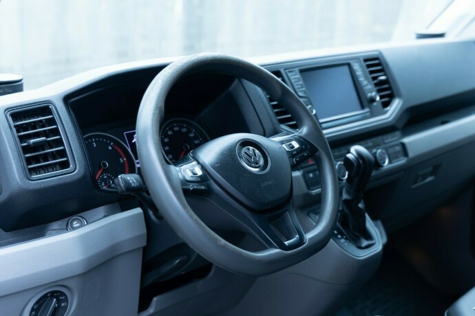 volkswagen-crafter-diesel-2019-big-5