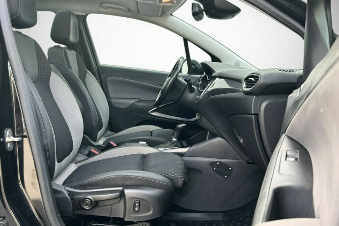opel-crossland-x-bensin-2018-big-10